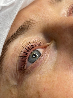 Порадуйте себя в студии «Уют красоты» со скидкой до 33%! Порадуйте себя в студии «Уют красоты» со скидкой до 33%!