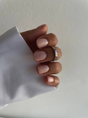 Маникюр, педикюр и обучение в студии «Royal Nails» со скидкой до 50% Маникюр, педикюр и обучение в студии «Royal Nails» со скидкой до 50%