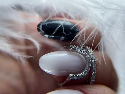 Маникюр, педикюр и обучение в студии «Royal Nails» со скидкой до 50% Маникюр, педикюр и обучение в студии «Royal Nails» со скидкой до 50%